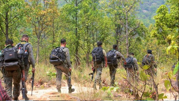 Chhattisgarh Naxal Encounter: सुकमा में सुरक्षा बलों का एक्शन, किस्ताराम इलाके में 12 नक्सलियों का सफाया