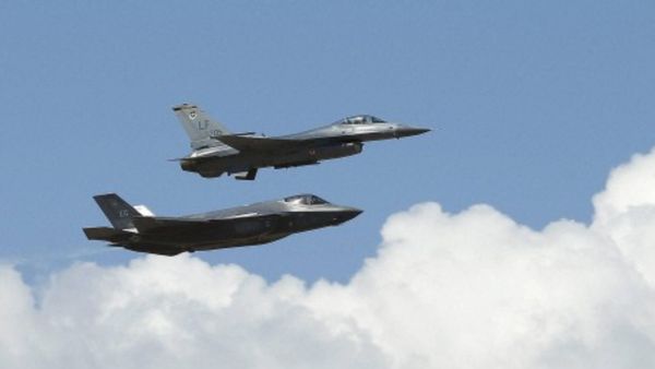 रूस ने मार गिराए अमेरिका निर्मित यूक्रेनी F-16 जेट, पुतिन कमांडर बोले 'एक्साइटिंग टार्गेट'