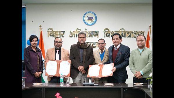 बिहार अभियंत्रण विश्वविद्यालय और राज्य तकनीकी शिक्षा बोर्ड का नैसकॉम के साथ एमओयू, सरकारी इंजीनियरिंग व पॉलिटेक्निक कॉलेजों के विद्यार्थियों को मिलेगा वैश्विक उद्योग-आधारित कौशल प्रशिक्षण