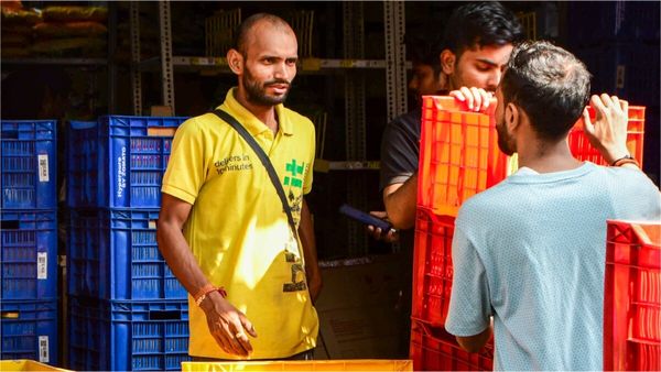 Gig Workers: साल में 90 दिन काम किया तो मिलेगा फायदा!गिग वर्कर्स के लिए सरकार का प्लान समझिए, क्या है नियम?