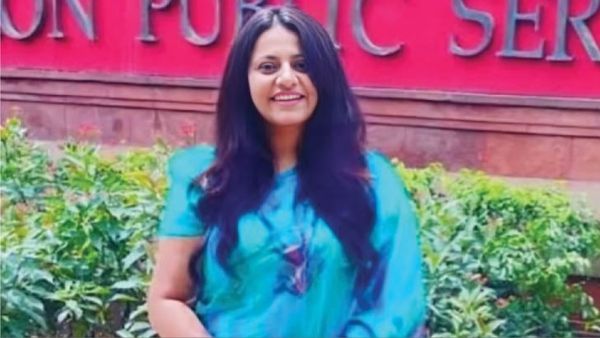 ‘मां-बाप को बेहोश किया, मुझे बांध दिया फिर…’ बर्खास्त IAS पूजा खेडकर के घर में खौफनाक कांड, सुन यकीन नहीं होगा