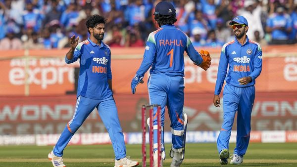 Ravindra Jadeja Retirement: रविंद्र जडेजा के वनडे करियर पर लगा ब्रेक! जल्द लेंगे संन्यास? दिग्गज का दावा