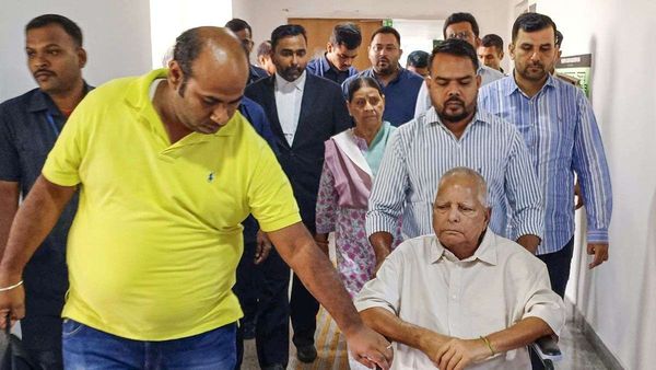 Land for Job Scam: एप्लीकेशन के 3 दिन बाद जॉइनिंग,करोड़ों की जमीन कौड़ियों के भाव, लालू परिवार का 7 डील वाला खेल