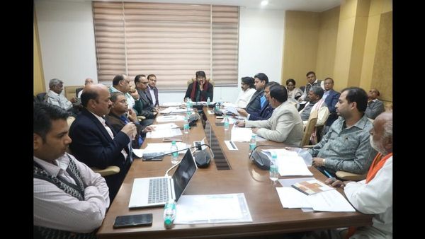 MP News: जिला स्तर पर समितियों का गठन कर सक्रियता से करें कार्य: लखन पटेल