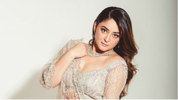 सलमान खान के इस करीबी दोस्त के लिए माही विज ने छोड़ा जय भानुशाली का साथ, सोशल मीडिया पोस्ट में हुआ खुलासा