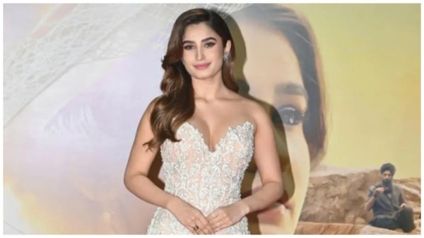 फ्लॉप डेब्यू के बाद राशा थडानी के हाथ लगी जबरदस्त मूवी, दिखेगा लव ट्रायएंगल?