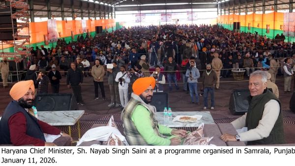 मुख्यमंत्री नायब सिंह सैनी ने चरण कंवल साहिब माछीवाड़ा गुरुद्वारा साहिब में टेका माथा