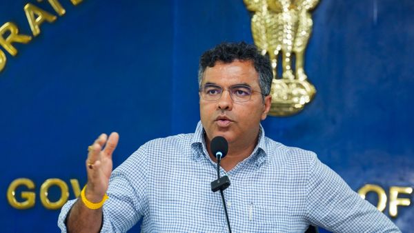 'किराड़ी में अब नहीं होगा जलभराव, 6 महीने में मिलेगा स्थायी समाधान', दिल्ली के मंत्री प्रवेश वर्मा का ऐलान