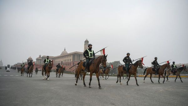 Republic Day Chief Guest: जब गणतंत्र दिवस पर पाकिस्तानी नेता बना चीफ गेस्ट, किस भारतीय PM ने भेजा था न्योता?