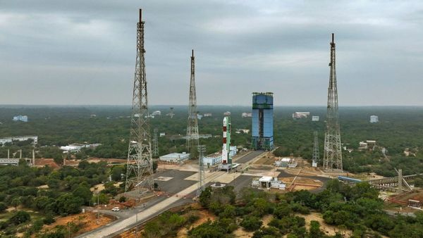 PSLV-C62 Launch: लॉन्च के दौरान तकनीकी गड़बड़ी से ISRO का मिशन असफल, क्यों अहम था EOS-N1 सैटेलाइट?