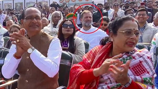 Republic Day 2026: गणतंत्र दिवस परेड में राहुल-खड़गे की सीट पर सियासी घमासान, कांग्रेस ने उठाए सवाल