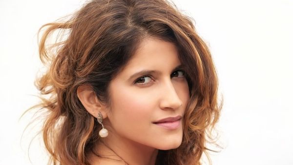 Smilie Suri: आलिया भट्ट की ये कजिन अब दुबई में बन गई पोल डांसर, भाई भी है ब्लॉकबस्टर डायरेक्टर