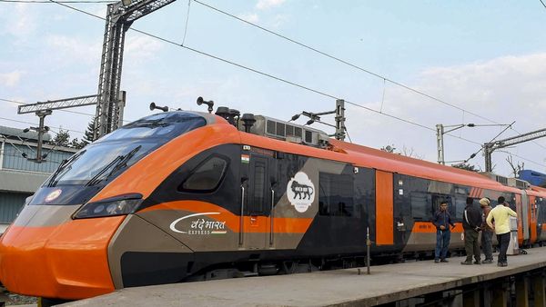 Rajasthan News Today: जयपुर को मिलेगी Vande Bharat Sleeper की सौगात, कितना होगा किराया और कहां तक जाएगी?