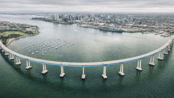Versova Bandra Sea Link: समुद्र के सीने पर बनेगा 100 साल चलने वाला यह ब्रिज, 2 घंटे का सफर होगा 15 मिनट में