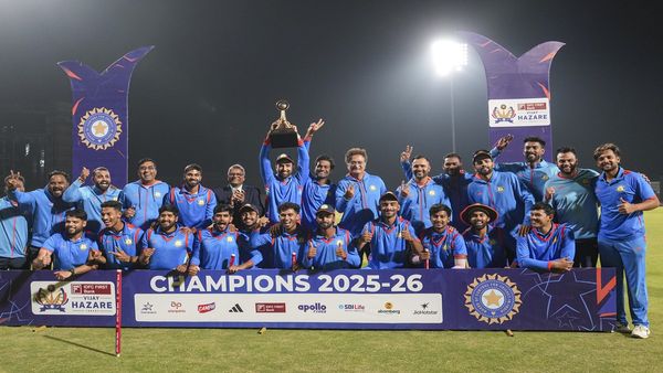 Vijay Hazare Trophy: पहली बार चैंपियन बनी ये टीम हुई मालामाल! BCCI ने 3 गुणा बढ़ाई प्राइज मनी, दिए इतने करोड़