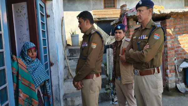 Dehradun News विकासनगर में 12वीं की नाबालिग छात्रा की क्रुरता के साथ हत्या, चचेरे भाई पर लगे गंभीर आरोप