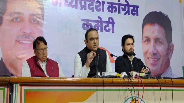 MP Politics: इंदौर में 20 मौतों से उबाल, कांग्रेस ने बताया ‘सरकारी हत्या’, 1 करोड़ मुआवजे की मांग की