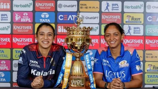 RCB vs MI: WPL में आज मंधाना-हरमनप्रीत की जंग! टक्कर से पहले दोनों कप्तान ने दिया चौंकाने वाला बयान