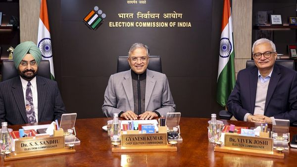 Assam Election 2026: असम में फाइनल वोटर लिस्ट जारी, CEC ज्ञानेश कुमार बोले- 'मतदाता सूची का शुद्धिकरण हुआ'