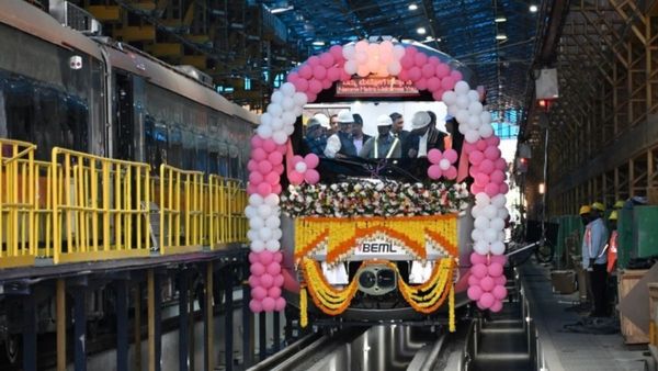 Bengaluru metro की पिंक लाइन के एलिवेटेड कॉरिडोर का काम हुआ तेज, BMRCL एमडी ने किया निरीक्षण