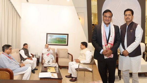 '32 साल, 32 घंटे, ये फर्क है',अमित शाह से मिलते ही भूपेन बोरा का कांग्रेस पर वार, 8 मार्च तक असम में होगा खेला