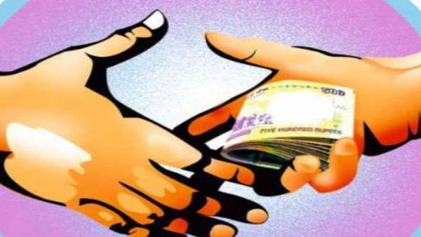 Kotdwar में लीडिंग फायरमैन 20 हजार की रिश्वत के साथ गिरफ्तार, स्कूल ने फायर एनओसी के लिए किया था आवेदन