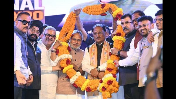 Chhattisgarh News: सुशासन, विकास और सुरक्षा के संकल्प के साथ आगे बढ़ रही सरकार: मुख्यमंत्री विष्णु देव साय