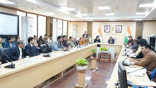 Vande Mataram Rule: पूरा ‘वंदे मातरम्' गूंजेगा दिल्ली में! सरकारी कार्यक्रमों में सभी 6 अनुच्छेद गाने का आदेश