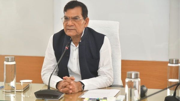 HOLI पर नहीं लगेगा बिजली का झटका, UP में रातों-रात घट गए दाम, ऊर्जा मंत्री ने अफसरों को दे दिए ये सख्त आदेश