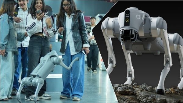 'Galgotias का लाइसेंस रद्द हो', AI समिट में चीनी Robotic Dog दिखा यूनिवर्सिटी ने पिटवाई भद्द,चौतरफा हुई थू-थू