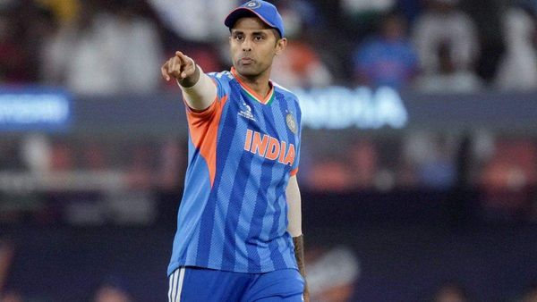 IND vs SA: क्या साउथ अफ्रीका के खिलाफ बाहर होंगे अभिषेक शर्मा? सूर्यकुमार यादव ने साफ़ कर दी स्थिति