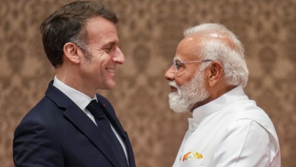'भारत-फ्रांस बनाएंगे एवरेस्ट की ऊंचाई तक उड़ने वाला हेलीकॉप्टर', PM Modi ने मैक्रों के साथ मुंबई में किया ऐलान