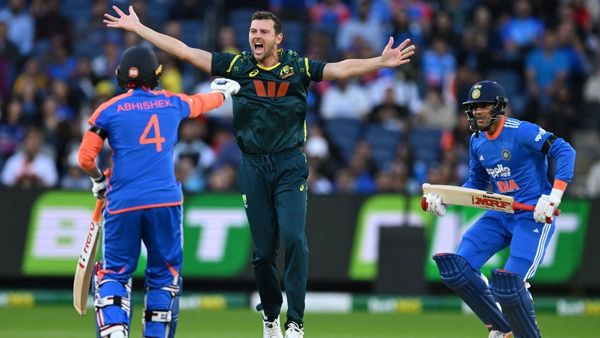 T20 World Cup से पहले ऑस्ट्रेलिया की टूटी कमर! घातक गेंदबाज वर्ल्ड कप से बाहर, इन टीमों ने ली राहत की सांस