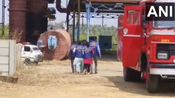 Karnataka Blast: कर्नाटक में केमिकल फैक्ट्री में बड़ा धमाका, टैंक फटने से 2 कर्मचारियों की मौत
