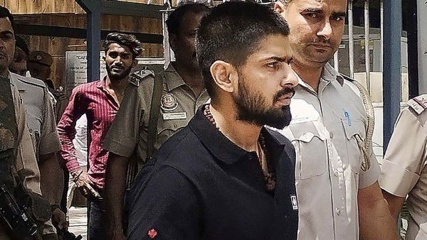 लॉरेंस बिश्नोई के वकील पर हमले में बड़ा अपडेट, राहुल फतेहपुर-नवीन बॉक्सर ने ली जिम्मेदारी