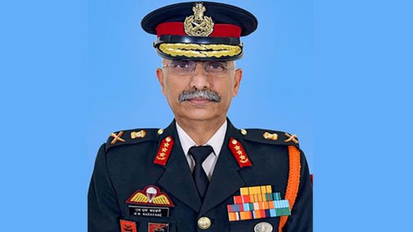 Ex-Army chief नरवणे की बुक बिना रिलीज हुए राहुल गांधी तक कैसे पहुंची? लीक होने के बाद पुलिस ने दर्ज की FIR