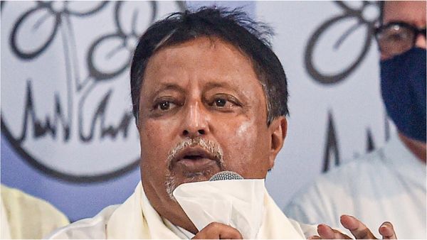 Mukul Roy Caste: किस जाति के थे मुकुल रॉय? घर-परिवार में कौन-कौन? बंगाल की राजनीति के चाणक्य का पूरा सफरनामा