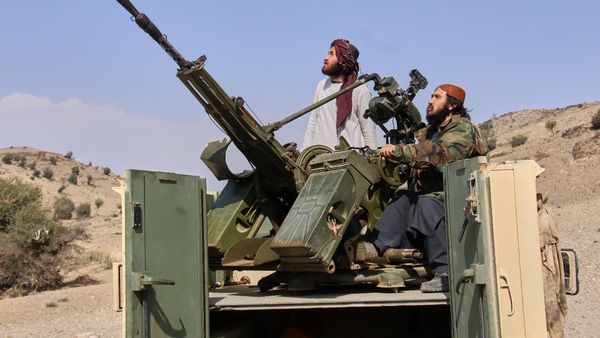 Pakistan Afghanistan War: अफगानिस्तान या पाक, किसकी सेना ज्यादा पावरफुल? लंबी जंग में कौन जीतेगा- Explainer