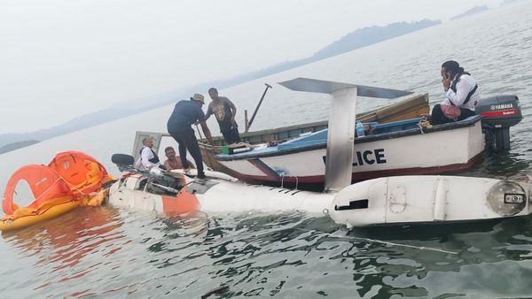 Pawan Hans Helicopter Crash: उड़ान के 45 मिनट बाद समुद्र में क्रैश हुआ हेलीकॉप्टर, जानें कैसे हुआ हादसा?