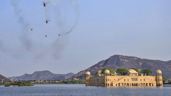 Jaipur Air Show Ticket: 22 फरवरी को दिखेगा वायुसेना के जांबाजों का कारनामा,कैसे बुक करें जयपुर एयर शो का टिकट?