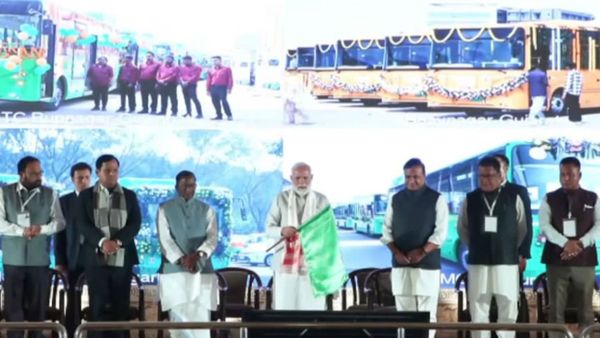 PM-eBus Sewa Scheme: गुजरात को मिला इलेक्ट्रिक तोहफा, भावनगर को पीएम ने दी 50 ई-बसों की सौगात