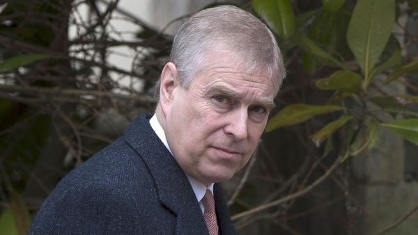 Ex-Prince Andrew Arrested: किंग चार्ल्स के भाई एंड्रयू एपस्टीन हंगामे के बीच हुए गिरफ्तार, क्या है पूरा मामला?