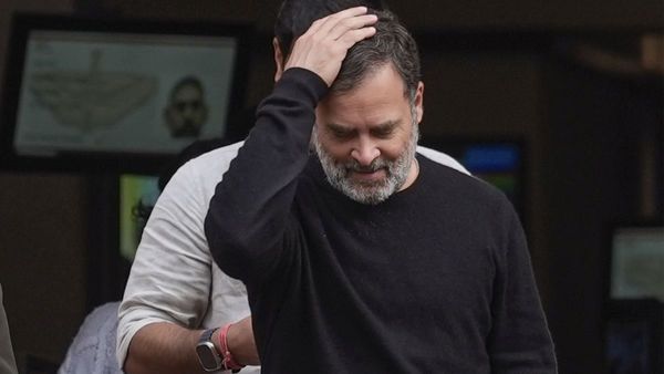 RSS Defamation Case: भिवंडी कोर्ट में पेश हुए राहुल गांधी, आरएसएस से जुड़े मामले में बढ़ सकती हैं मुश्किलें!