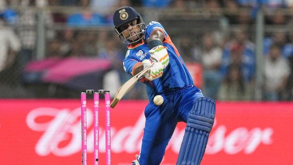 सूर्यकुमार यादव ने एक ही पारी से विराट-रोहित को पछाड़ा, बाबर आजम का घमंड भी हुआ चकनाचूर