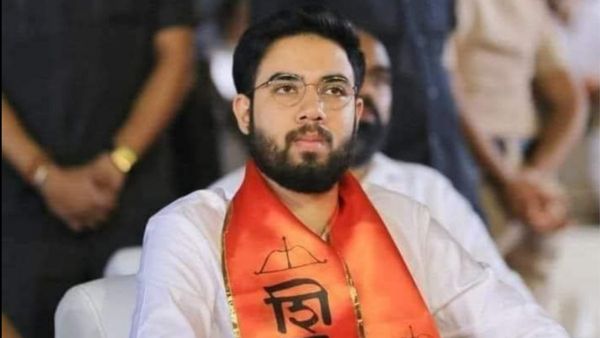 कौन हैं तेजस ठाकरे? उद्धव ठाकरे का बेटा बीते तीन दिन से अस्‍पताल में है भर्ती, आखिर क्‍या हुई तकलीफ