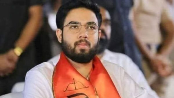 Tejas Thackeray Hospitalised: उद्धव ठाकरे के बेटे तेजस ठाकरे हॉस्पिटल में भर्ती, अब कैसी है सेहत?