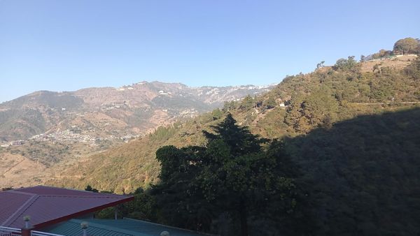 Uttarakhand weather today कल से फिर बारिश और बर्फबारी का अलर्ट, जानिए कहां और कब तक रहेगा ऐसा मौसम