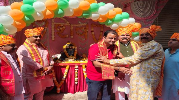 Bhopal News: महाशिवरात्रि पर भोपाल में मोटवानी परिवार का विशाल भंडारा, हजारों श्रद्धालुओं की उमड़ी भीड़