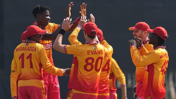 IRE vs ZIM Live Streaming: जिम्बाब्वे की जीत से बाहर होगा ऑस्ट्रेलिया, आयरलैंड से मैच आज, ऐसे देखें LIVE