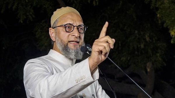 'Farooq Abdullah पर फायरिंग...मुस्लिमों पर जुल्म होता है', Tarun Kumar की मौत पर Owaisi ने क्या-क्या कहा?